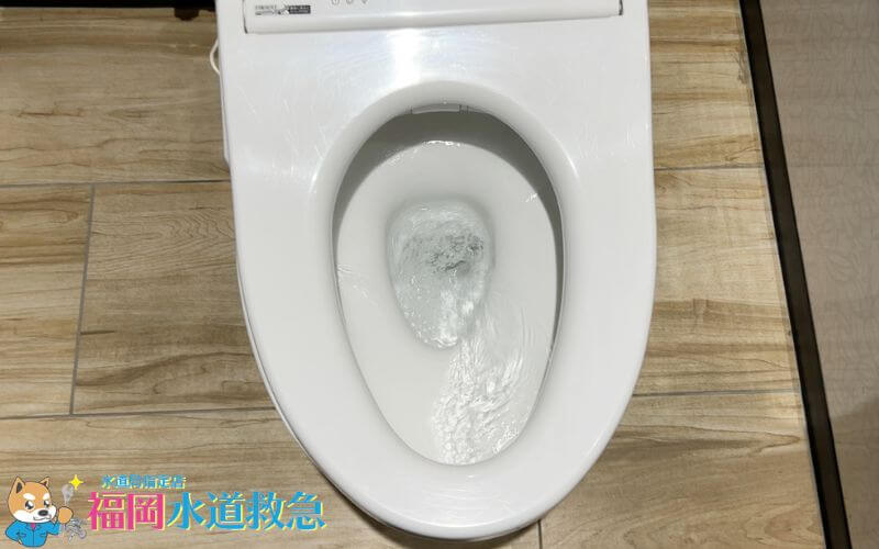 トイレつまり修理｜便器を取り外しトイレに落とした携帯を撤去【福岡県飯塚市の事例】