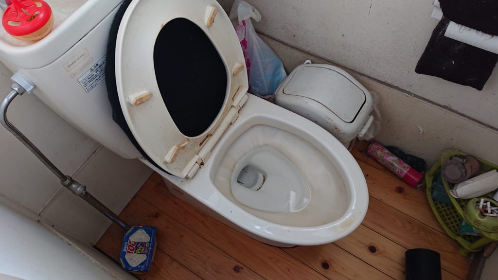 トイレつまり修理 便器に溜まった水が流れない 高圧ポンプで解決 福岡県糸島市の事例 福岡水道救急