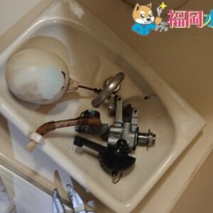 トイレ水漏れ｜タンク内部品を交換し解決！【福岡県田川市の事例】