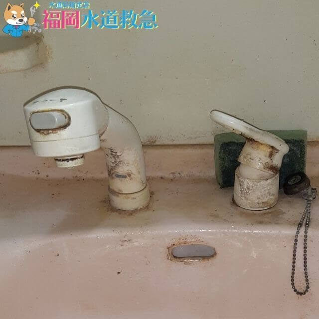 水漏れしている水栓