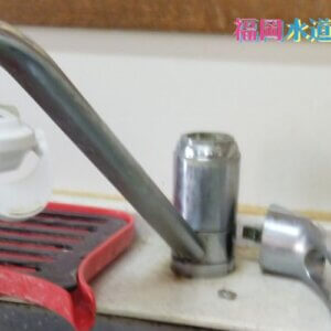 キッチン水栓水漏れ修理｜新しい蛇口に交換し解決！【福岡県中間市の事例】