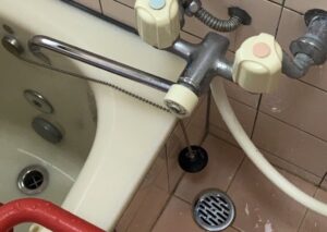 お風呂つまり修理｜排水管につまった髪の毛を高圧洗浄機で洗浄！【熊本市東区の事例】