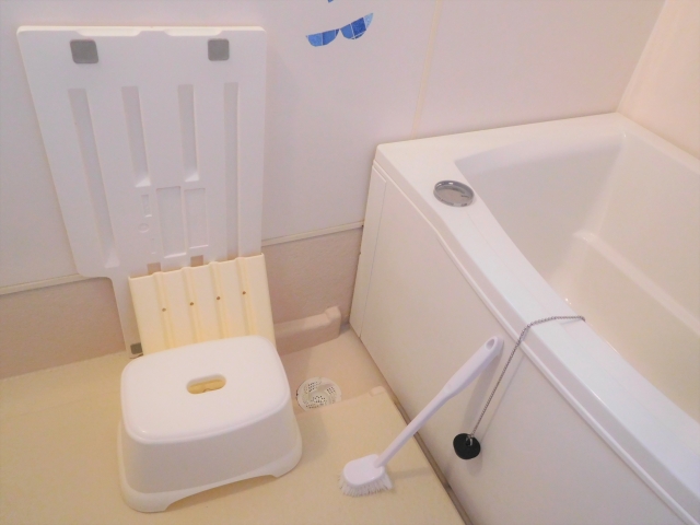 浴室つまり修理｜排水管を高圧洗浄機で徹底洗浄！【大分市中判田の事例】