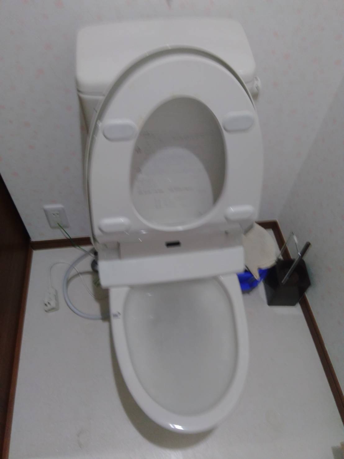 トイレのつまり｜トイレットペーパーが詰まってしまう！【佐賀市久保泉町の事例】 佐賀水道救急